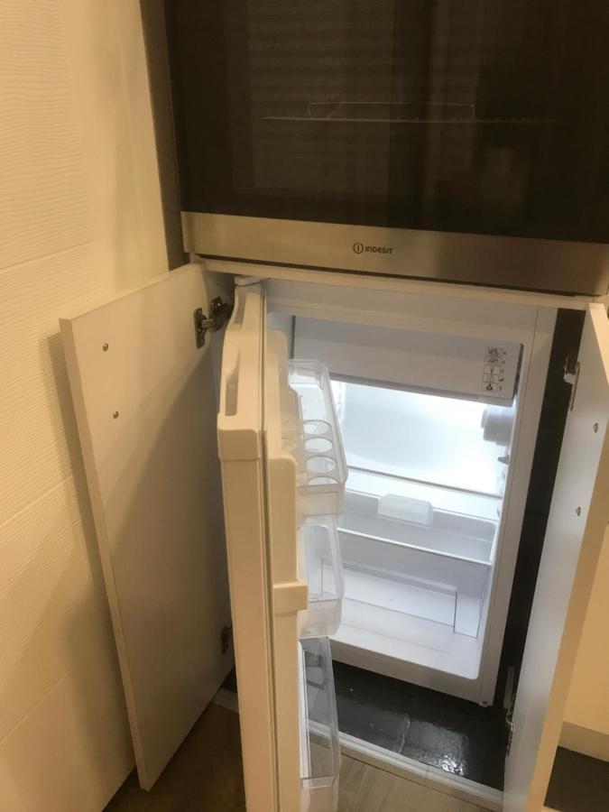 Apartman Kristina Free Parking נובי סאד מראה חיצוני תמונה